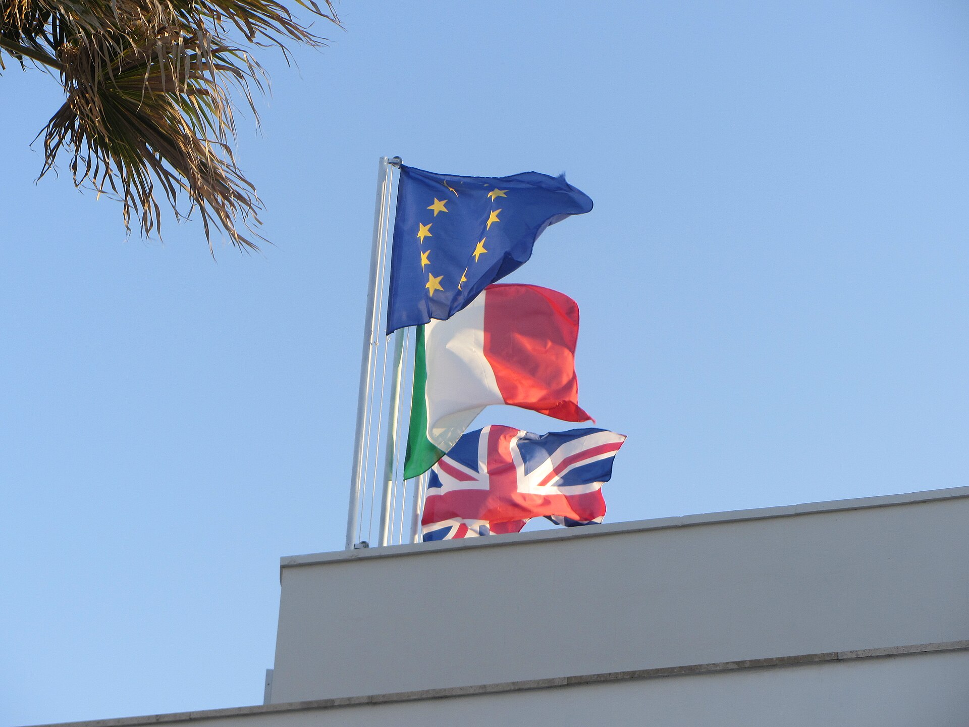 Audizioni su crescita Pil e settore tessile - Martedì diretta webtv